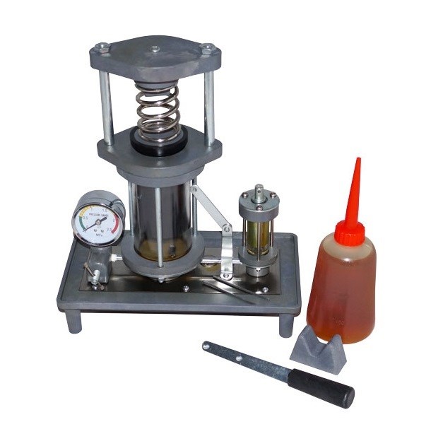 Модель гидравлического пресса 2692