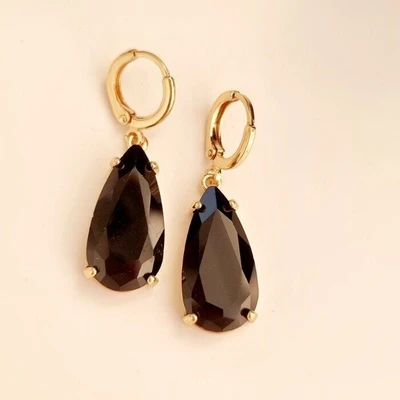 Серьги Каталог >> Бижутерия >> Ювелирная бижутерия крупные под золото, черный камень, арт.001.564 001.564