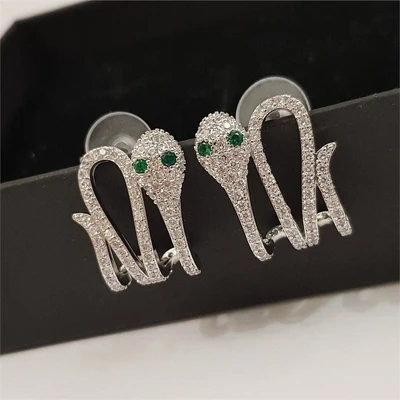 Серьги "Эксклюзив" с цирконом, серебряный цвет, 15006, арт.606.114 606.114