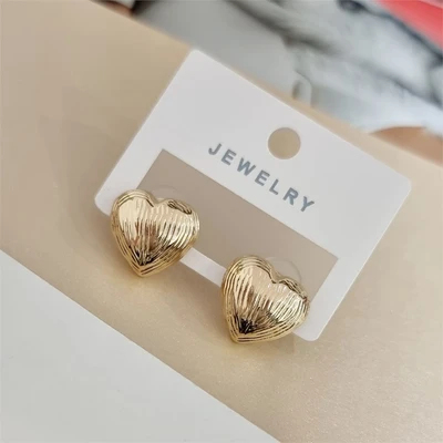 Серьги женские бижутерия на уши, коллекция LALIQ, арт. 003.305 003.305