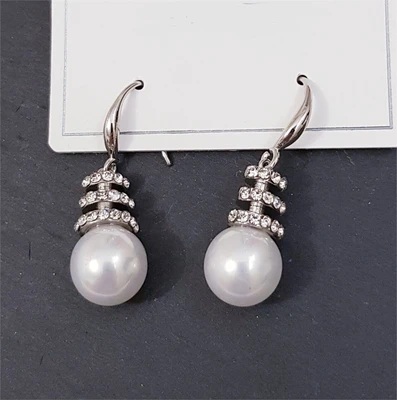 Серьги "Жемчужные" со стразами, серебряный цвет, 27603, арт.506.861 506.861