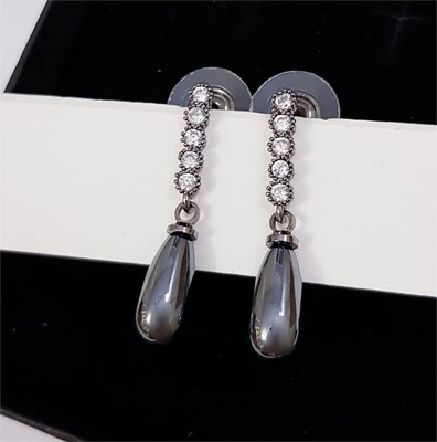 Серьги Дольче с жемчугом, цвет тёмно-серый, 1050, арт.506.721 506.721