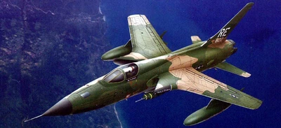 02201  авиация  F-105D Thunderchief  (1:32) 9580208022017