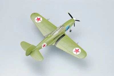36323  авиация  P-39 N-Soviet Air Force in 1944(Major V.F. Sirotin )    (1:72) 2000002111559