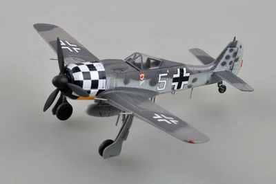 36401  авиация  FW190A-6, "White 5", Uffz Rudolf Hubl. I./JG1. July 1943  (1:72) 9580208364018