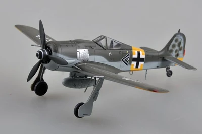 36404  авиация  FW190A-6, I./JG54, Hauptmann Walter Nowotny, 11.1943  (1:72) 9580208364049