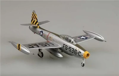 37106  авиация  F84E-25, 8th FBS,пилота Дональда Джеймса (1:72) 9580208371061