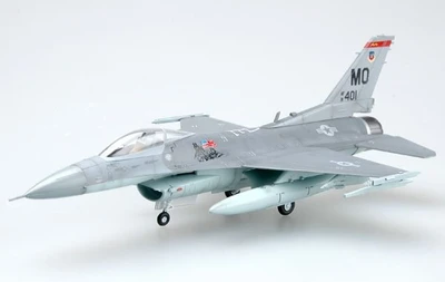 37125  авиация  F-16C (1:72) 9580208371252