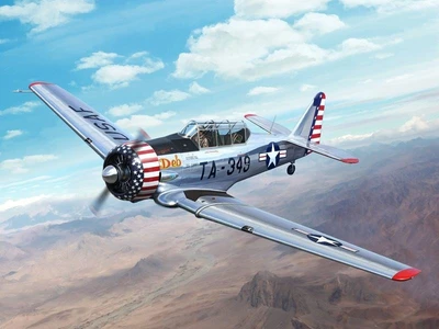 KH32001  авиация  North American T-6 Texan  (1:32) 4580314900167
