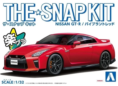 05825  автомобили и мотоциклы  Nissan GT-R Vibrant Red - SNAP KIT  (1:32) 4905083058251