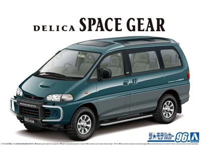 06140  автомобили и мотоциклы  Mitsubishi PE8W Delica Space Gear '96  (1:24) 4905083061404