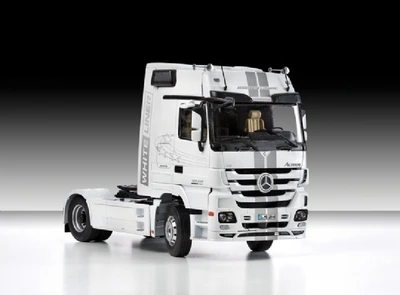 3884  автомобили и мотоциклы  MERCEDES BENZ Actros 1851 Blackliner MP3 (1:24) 2000002092339