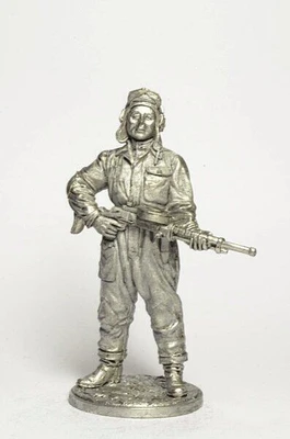 WW2-13  миниатюра  Танкист, стрелок-радист с пулемётом ДТ. 1943-45 гг. СССР 2000000091433