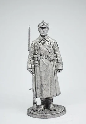 WW2-28  миниатюра  Красноармеец РККА в зимней походной форме. 1939-41 гг. СССР 2000000109015