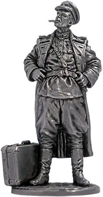 WW2-73  миниатюра  Майор Красной Армии в отпуске 1941-45. СССР 2000002084174