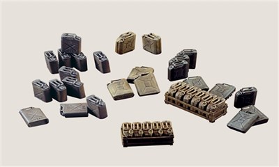 0402  наборы для диорам  JERRYCANS (1:35) 8001283804028