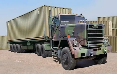 01015  техника и вооружение  M915 Truck  (1:35) 9580208010151