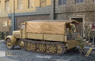 01507  техника и вооружение  Тягач  German Sd.Kfz. 7 KM m 11  8t (Late Ver)  (1:35) 9580208015071