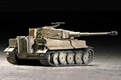 07243  техника и вооружение  "Тигр" I (средний) (1:72) 9580208072432