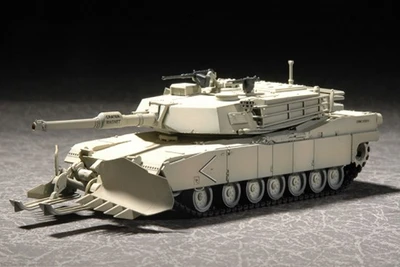 07277  техника и вооружение  М1А1 "Абрамс" с минным тралом (1:72) 9580208072777
