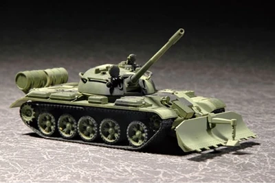 07284  техника и вооружение  Танк-55 with BTU-55  (1:72) 9580208072845