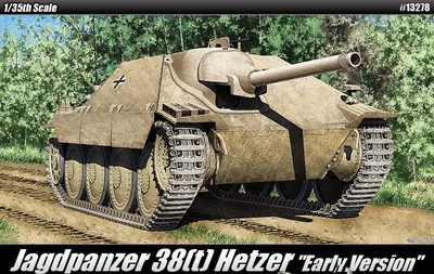 13278  техника и вооружение  Jagdpanzer 38(t) Hetzer "Early Ver."  (1:35) 2000002107651