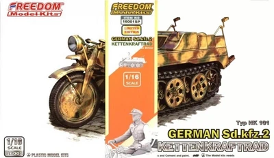16001SP  техника и вооружение  WWII German Sd.Kfz. 2 Kettenkraftrad & German Ketten Driver  (1:16) 4580702130817