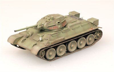 36264  техника и вооружение  Танк 34/76 TANK Model 1942 Moscow Field  (1:72) 9580208362649