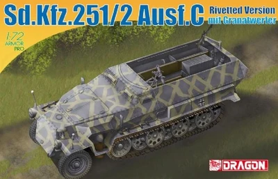 7308  техника и вооружение Sd.Kfz. 251/2 Ausf. C (8 cm Granatwerfer) rivetted version  (1:72) 89195873088