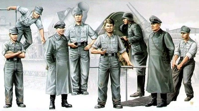 00409  фигуры  German Artillery Crew (Morser KARL)  (1:35) 9580208004099