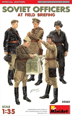 35365  фигуры  SOVIET OFFICERS AT FIELD BRIEFING. SPECIAL EDITION  (1:35) 4820183314246