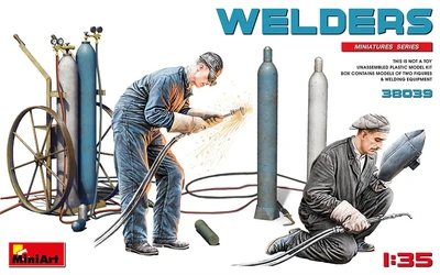 38039  фигуры  WELDERS  (1:35) 4820183313133