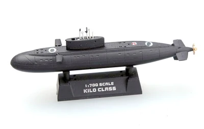 37300  флот  Подводная лодка  "Варшавянка" (1:700) 9580208373003
