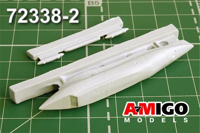 AMG 72338-2  дополнения из смолы  Разведывательный контейнер тип "Д" M&G-21Р  (1:72) 2000002095286