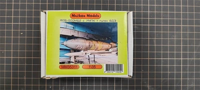 MM35311  дополнения из смолы  Бомба ФАБ-500М62 + декали  (1:35) 4353112704240