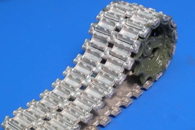 MTL-35052  траки наборные  Tracks for Танк-90  (1:35) 2000000078984
