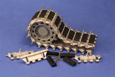 MTL-35080  траки наборные  Chieftain Worn Out Tracks (изношенные подушки)  (1:35) 2000000181615
