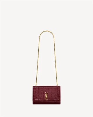NEW KATE малый из лакированной кожи с тиснением под крокодила SAINT LAURENT, бордовый 47363510