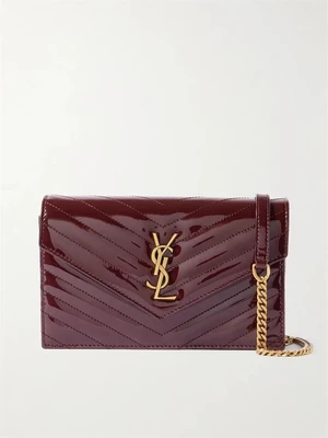 Сумка через плечо Cassandre Envelope из лакированной кожи с ромбовидной стежкой SAINT LAURENT, бордовый 47344414