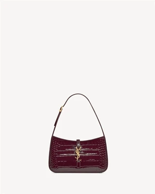 LE 5 À 7 из лакированной кожи с тиснением под крокодила SAINT LAURENT, фиолетовый 47373850