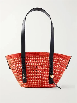 Маленькая сумка-корзина через плечо из рафии LOEWE + Paula's Ibiza Braid Basket с кожаной отделкой, красный 47373213