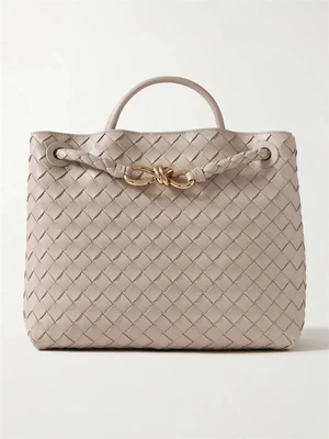 Andiamo средняя сумка-тоут из кожи Intrecciato BOTTEGA VENETA, бежевый 47338236