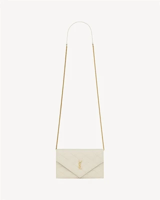 Сумка-кошелек на цепочке PARIS из кожи Grain de Poudre SAINT LAURENT, бежевый 47372229