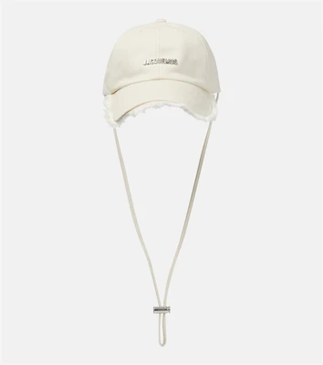 Бейсболка La Casquette Artichaut Jacquemus, белый 2084767