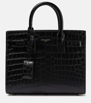 Сумка-тоут Sac De Jour Nano из кожи с эффектом крокодила Saint Laurent, черный 2109379