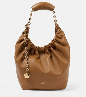 Маленькая кожаная сумка через плечо squeeze Loewe, коричневый 6955044