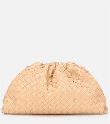 Клатч из кожи intrecciato Bottega Veneta, бежевый 2070924