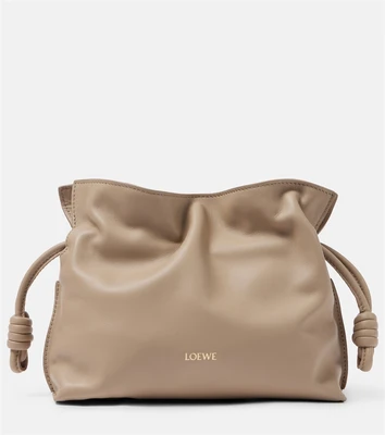 Фламенко миниатюрный кожаный клатч Loewe, песочный 25641397