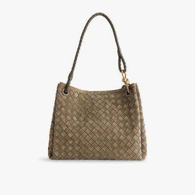 Сумка через плечо Bottega Veneta из замши плетеная, зеленый 25088620
