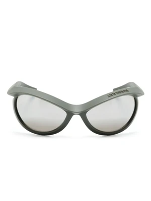 Burberry Eyewear солнцезащитные очки Blinker, серый 15815791